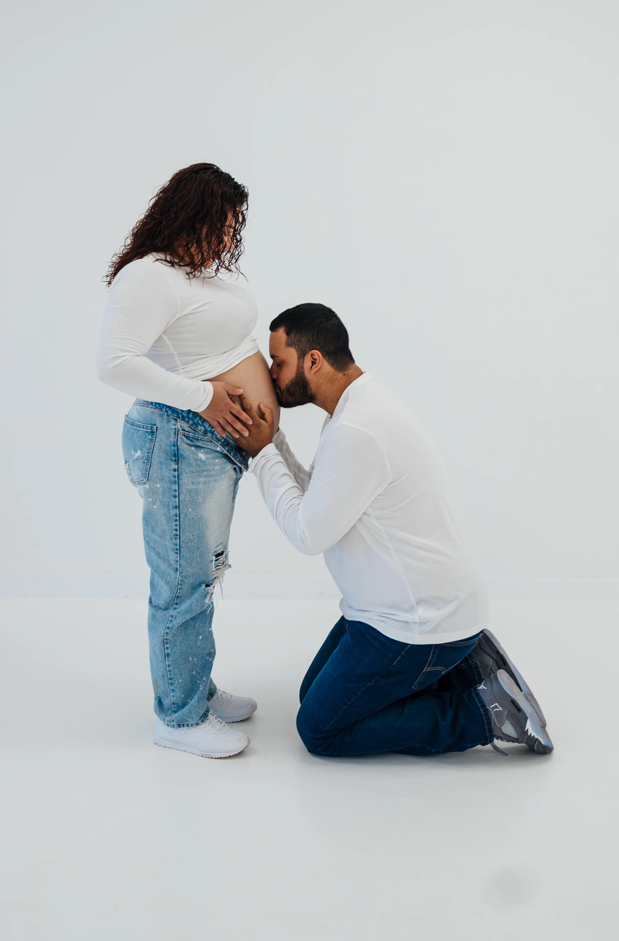 Candid family photography session by Seasons and Sprouts Photography